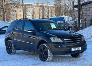 MERCEDES-BENZ ML 320 CDI 4MATIC (2 foto / 8)
