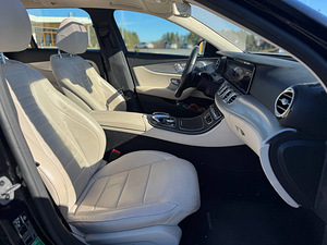 MERCEDES-BENZ E 350 D (6 foto / 12)