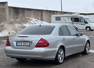 MERCEDES-BENZ E 320 CDI (5 foto / 8)