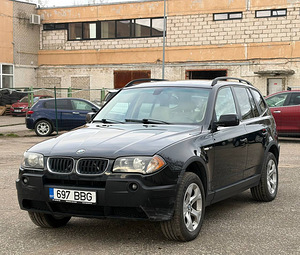 BMW X3 (2 фото из 8)