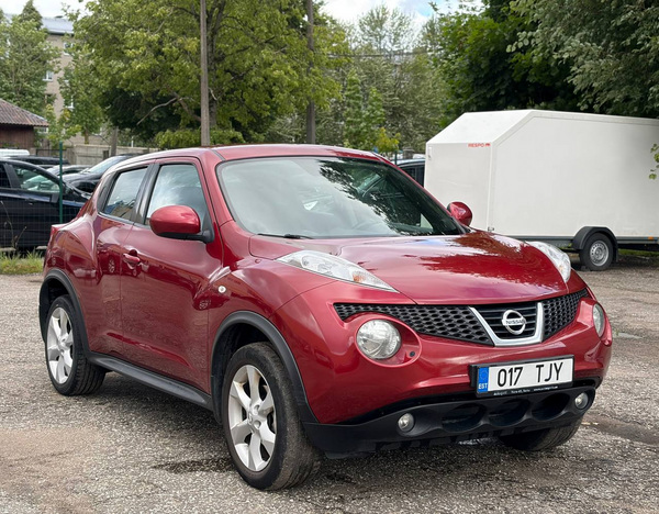 NISSAN JUKE
