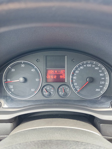 VW Golf. 1,9D 77kw. 2005a. Korralik! (13 foto / 15)