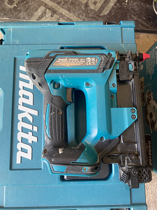 Liistunaelapüss Makita DFN350. Vähe kasutatud (4 foto / 7)