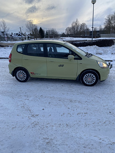 Honda Jazz 2005a. Automaat CVT. Korralik (4 foto / 15)