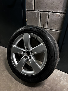 Диски + шины AUDI 235/50 R18 M+S (1 фото из 5)
