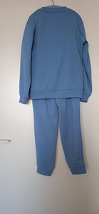 Nike spordidress 137 - 147 (2 foto / 7)