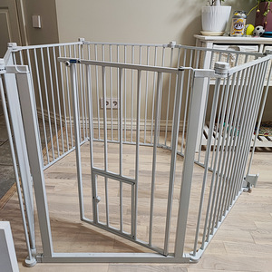 Carlson 2in1 Supergate & Pet Yard aedik/turvapiire (2 foto / 4)