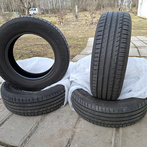 Vähekasutatud suverehvid 215/65 R16 (1 foto / 2)