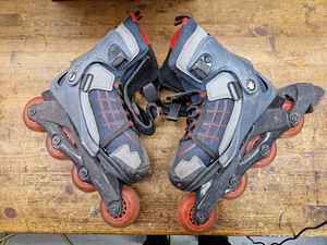 Rollerblade Laste rulluisud 32-37 suurus (1 foto / 2)