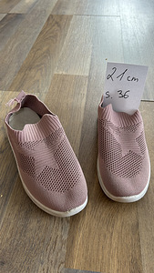 Обувь размер 31-36 ( 7 пар) Nike, Viking, Adidas (2 фото из 8)