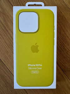 Apple iPhone 16 Pro Silicone Case with Magsafe (STAR FRUIT) (1 foto / 2)