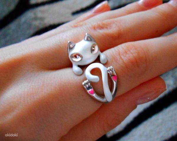 Sokolov чудное серебряное кольцо белая кошка, р.16, новое (фото #1)