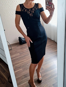 Uus elegantne Guess kleit S (2 foto / 2)