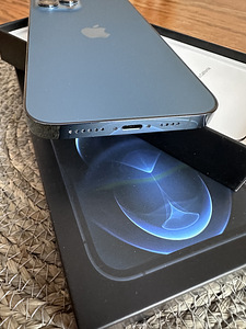 iPhone 12 Pro Max 128 GB Pacific Blue (8 foto / 10)