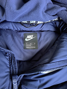 Nike jope 158-170 (4 foto / 4)