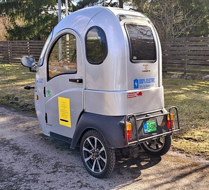 2-kohaline elektriline mopeedauto Cajero 2017.a (5 foto / 8)