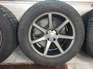 Оригинальные Vossen 20" 5x130 с шиной 33" (305/55R20) (6 фото из 10)