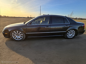 Volkswagen Phaeton 2004 varuosadena VW (3 foto / 5)