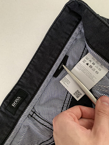 Hugo Boss Teksad 34/34 Original (2 foto / 3)
