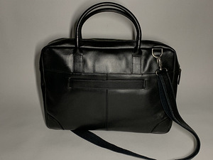 Portfell ROYAL REPUBLIQ explorer laptop bag single (3 foto / 3)