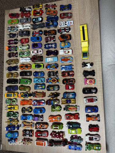 Hot Wheels