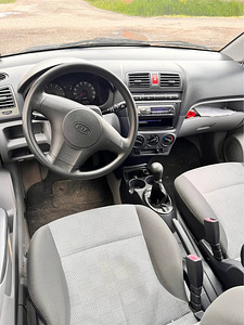 KIA PICANTO (3 foto / 5)