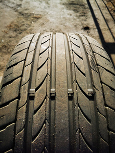 Nankang 225/40 r19 (1 foto / 3)