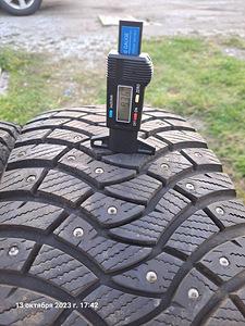 Talverehvid Falken 235/65 r17 (4 foto / 6)