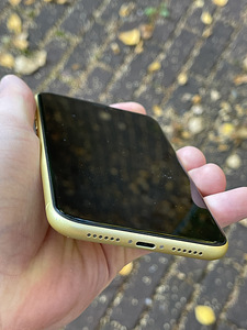 iPhone 11 64GB yellow kollane (7 foto / 8)