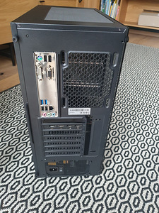 Uus gaming PC ( 9600K + Asus Strix RX 5700 (XT) (4 foto / 4)