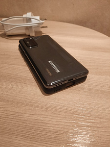 Huawei p40 НОВЫЙ (3 фото из 4)