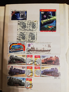 Продам Различные марки / альбом марок (9 фото из 10)