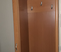 Шкаф со сдвижной дверью и зеркалом