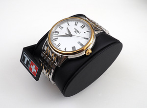 TISSOT CARSON Мужские часы (4 фото из 5)