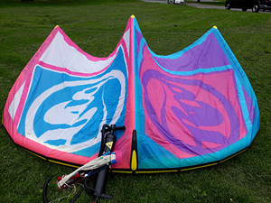 Kite RRD 9m+BAR (2 foto / 8)