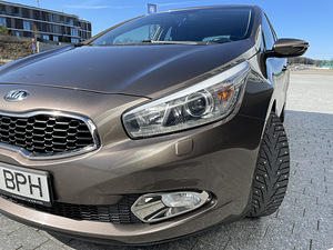 KIA CEED 2015. 1,6L. 99kw (1 foto / 12)