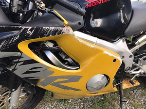 Honda CBR600F (3 фото из 3)