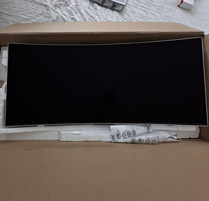 Monitor Samsung Odyssey OLED G8 34" (3 foto / 4)