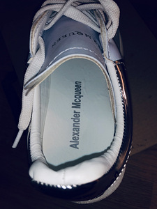 Alexander mcqueen кроссовки (4 фото из 4)
