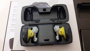 LOT! Juhtmevabad kõrvaklapid Bose SoundSport Free (3 foto / 6)