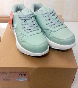 LOT! Walkmaxx jalatsid suurus 37 (1 foto / 1)