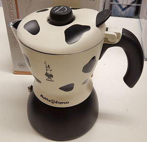 Кофемашина Bialetti (6 фото из 7)