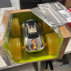 LOT! Revell Control 24640 Car Steel Monster kaugjuhitav auto (5 foto / 5)