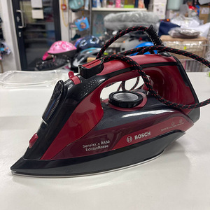 Утюг BOSCH Sensixx'x DA50 Edition Rosso 3000 Вт (3 фото из 5)