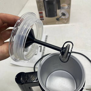 LOT! Melitta Cremio , piimavahustaja (8 foto / 9)