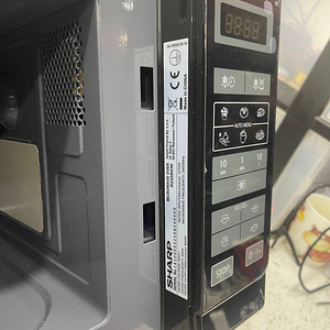 LOT! Mikrolaineahi Sharp R-242BKW 800 W 20 l (8 foto / 10)