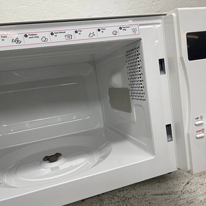 LOT! Mikrolaineahi Candy CMW2070DW 20L 700W (8 foto / 10)