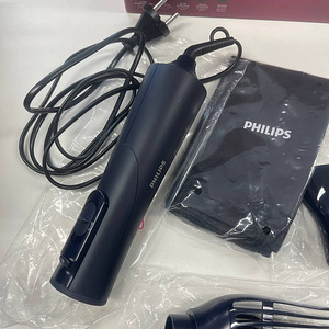LOT! Philips AirStyler Serie 5000 Föön koolutaja , hari (9 foto / 10)