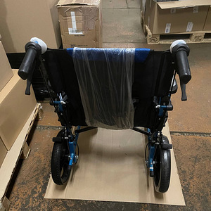 LOT! Mobiclinic, Transit ratastool, Mod Pirámide 46cm (8 foto / 10)