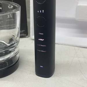 LOT! Philips Sonicare DiamondClean9000 Elektriline hambahari (5 foto / 10)